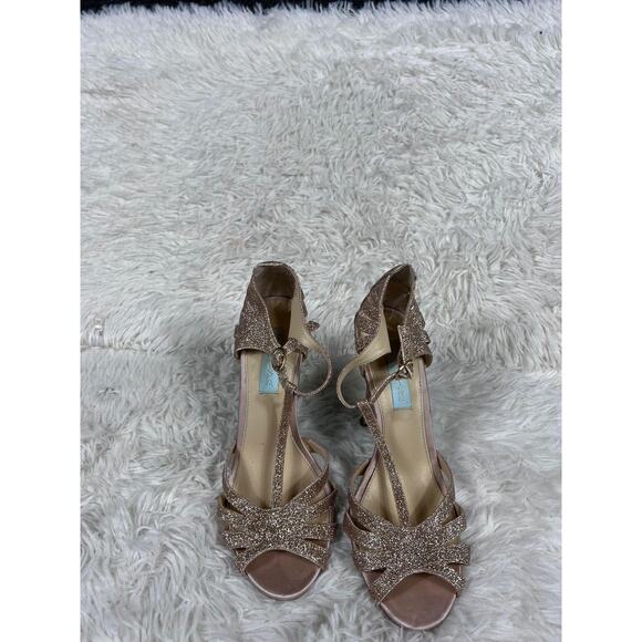 Betsey Johnson Shoes Womens Size 7 Rose Gold Glitter High Heel Sandals SB Tee - Picture 1 of 13